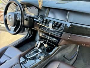 BMW Seria 5 F10| Întreținută impecabil | Istoric | Fără investiții | Proprietar — miniatura 4