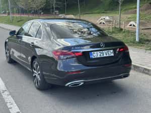 Mercedes E300e Avangarde Plug-in Hibrid Benzina + Electric An 2021 — miniatura 4