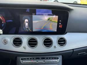 Mercedes E300e Avangarde Plug-in Hibrid Benzina + Electric An 2021 — miniatura 8