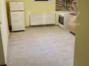 Apartament cu 2 camere, semicentral — miniatura 1