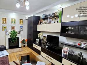 Apartament 3 camere,mobilat si utilat,2 locuri de parcare, zona Scoala nr.2 — miniatura 2