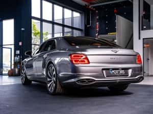 Bentley Flying Spur 2022, 549 CP, 80.897 km — miniatura 4