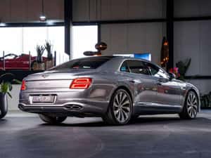 Bentley Flying Spur 2022, 549 CP, 80.897 km — miniatura 5