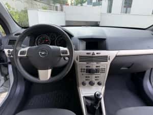 Opel astra H 74000 km 1.6 benzina 115 cp unic proprietar cu clima — miniatura 8