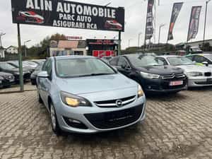 Opel Astra 2014, Diesel, 224.000 km, 6.999 EUR — miniatura 4