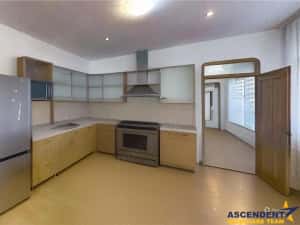 FILM 3D!Proprietate duala distinctiva: showroom,birouri,locuinta,venit pasiv, infrastructura comple — miniatura 5