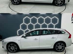 VOLVO V60 OCEAN RACE - Vehicul second-hand — miniatura 5