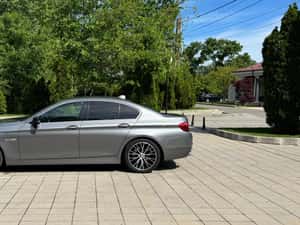 BMW 518 Luxury Line Automată 220 HP Diesel — miniatura 4