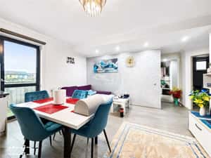 Apartament 3 camere parcare privata zona Selimbar — miniatura 3
