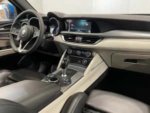 Alfa Romeo Stelvio 2020, 190 cp, Automată, 118.900 km — miniatura 7