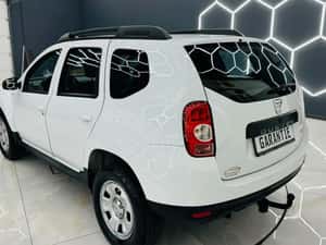 Dacia Duster 1.5D E5 Manuală 90 HP Diesel — miniatura 4