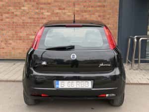 Fiat Punto 1.3 Multijet Diesel – 2008 188.000km — miniatura 5