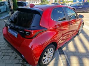 TOYOTA YARIS 1.5 HYBRID EXCLUSIVE STYLE 2023 — miniatura 6