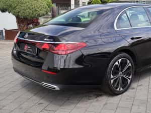 Mercedes-Benz E 300 de 4MATIC Avantgarde Advanced | Plug-in Hybrid Diesel — miniatura 5