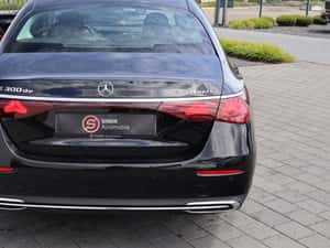 Mercedes-Benz E 300 de 4MATIC Avantgarde Advanced | Plug-in Hybrid Diesel — miniatura 6