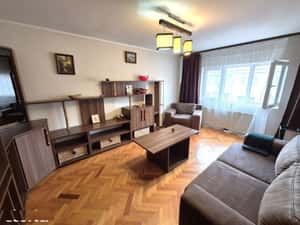 Apartament spatios, frumos renovat, ultracentral, Arad — miniatura 1