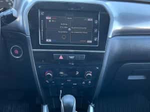 Suzuki Vitara 4x4 automată 1.6 benzină, euro 6, carte service la zi, accept test reprezentanță.