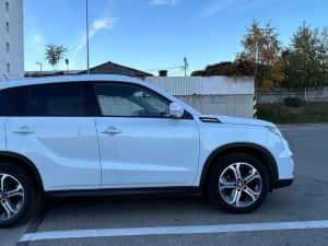 Suzuki Vitara 4x4 automată 1.6 benzină, euro 6, carte service la zi, accept test reprezentanță. — miniatura 4