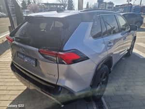 TOYOTA RAV-4 HYBRID EXCLUSIVE BI-TONE 4X4 – SUV hibrid din 2020 — miniatura 4
