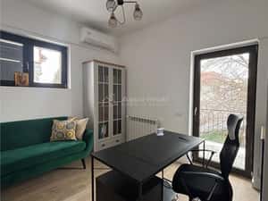 3 Camere, Eroii Revolutiei, Locuinta sau Birou, Centrala proprie, Parc — miniatura 3