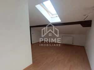 Apartament 4 camere, 120 mp | Scara interioară | Parcare — miniatura 5