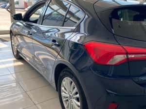 Ford Focus 1.5 EcoBlue Titanium Business Automat 8+1 — miniatura 6