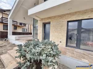 Vila moderna, unica prin design si arhitectura, la cheie, Sanpetru, Brasov — miniatura 8