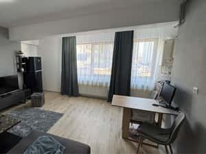 Apartament cu doua camere — miniatura 1