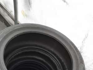235.45.18 2x Bridgestone 2x Pirelli — miniatura 7