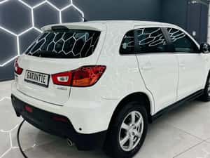 Mitsubishi ASX 2011 1.6i E5 Manuală 116 HP Benzină — miniatura 3