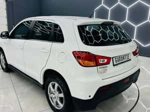 Mitsubishi ASX 2011 1.6i E5 Manuală 116 HP Benzină — miniatura 4