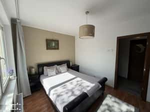 Apt. 2 cam decomandat,Calea Victoriei, etaj 3, balcon, zona linistita