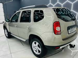 DACIA DUSTER SUV - Second-hand 2012, 6.490 EUR — miniatura 3