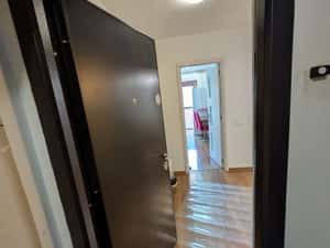 Apartament 3 Camere Modern metrou in fata blocului — miniatura 4