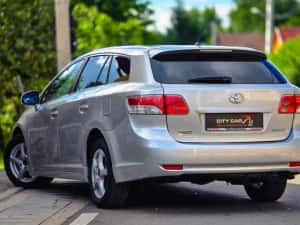 Toyota Avensis 2009 2,0 Diesel D-4D Euro5 recent adusa — miniatura 10