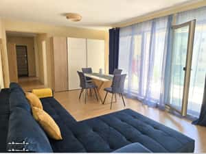 Apartament cu 2 camere, terasa de 10 mp si un loc de parcare inclus — miniatura 3