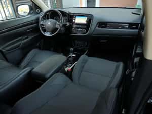 Mitsubishi Outlander Automată 150 HP Diesel — miniatura 6