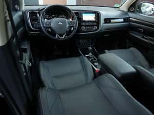Mitsubishi Outlander Automată 150 HP Diesel — miniatura 7