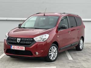 Dacia Lodgy 2020 / 1.3 Tce - 130 CP / Navigație / AC / Camera / 7 locuri / Încălzire scaune / 98.000 km / Import Germania — miniatura 2
