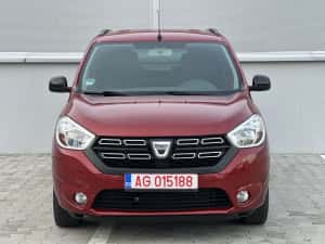 Dacia Lodgy 2020 / 1.3 Tce - 130 CP / Navigație / AC / Camera / 7 locuri / Încălzire scaune / 98.000 km / Import Germania — miniatura 5
