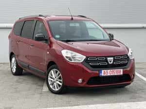 Dacia Lodgy 2020 / 1.3 Tce - 130 CP / Navigație / AC / Camera / 7 locuri / Încălzire scaune / 98.000 km / Import Germania — miniatura 9