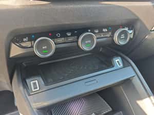 Citroën C4 1.5 BlueHDi Shine Pack – Automat | 2021 | Full LED — miniatura 6