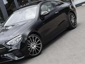 Mercedes-Benz E 200 Coupé AMG Line — miniatura 7