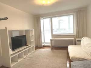 3 cam centrala proprie Parcul Botanic — miniatura 1