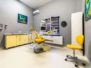 Apartament cu destinatii multiple, Bulevardul Revolutiei 80 — miniatura 3