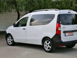Dacia Dokker 2018 1.6i // 5 Locuri // Impecabila // Rar efectuat — miniatura 4