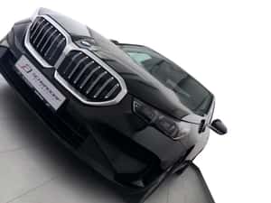 BMW 520i Limuzină 208 CP, cutie automată sport, tehnologie Mild-Hybrid 48V