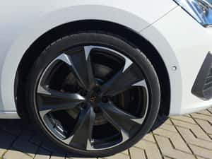 Seat Leon Hibrid 2022 - 23.500 EUR — miniatura 5