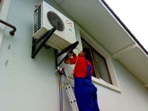 Instalare montaj dezinstalare demontaj igienizare aer conditionat — miniatura 9