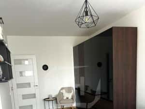 Apartament 3 camere, parcare subterana, zona Vivo — miniatura 4